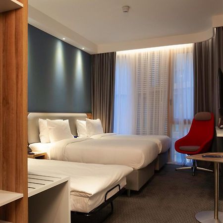 Holiday Inn Express Tbilisi Avlabari By Ihg Buitenkant foto